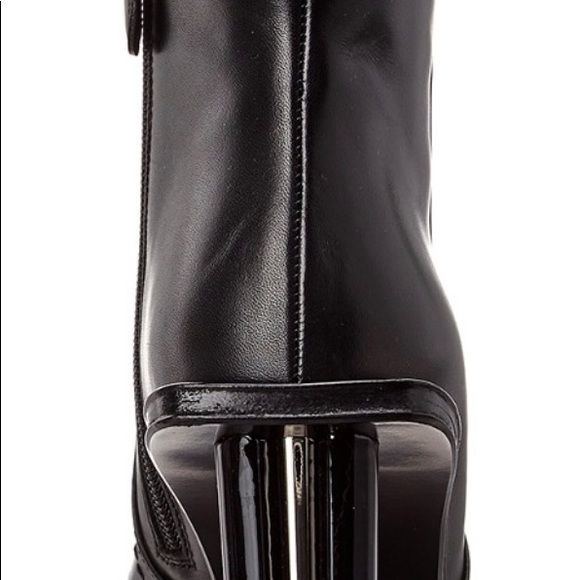 Alexander McQueen black leather boots - Picture 2 of 8